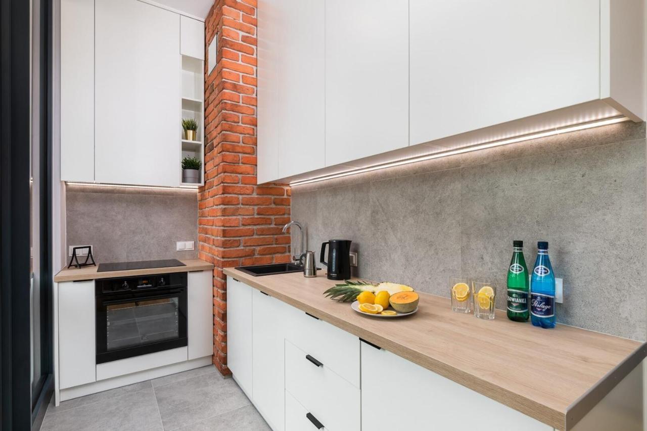 Rent Like Home - Plac Konesera 6 Varsovia Exterior foto
